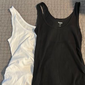 Motherhood maternity tanks (small)